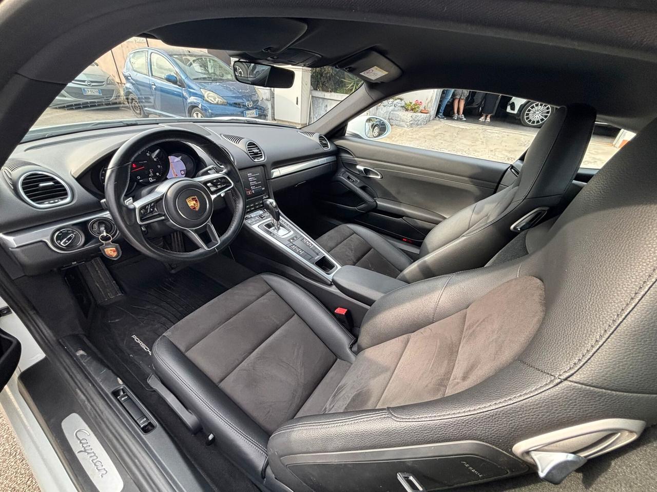 Porsche 718 Spyder Caymanne 2.0 300 CV PDH