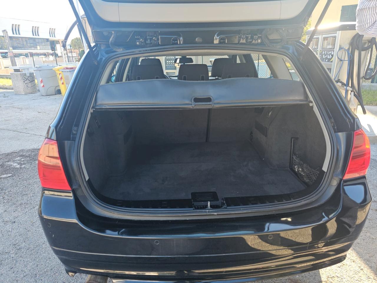BMW 320 D cat TOURING FUTURA CERCHI CLIMA