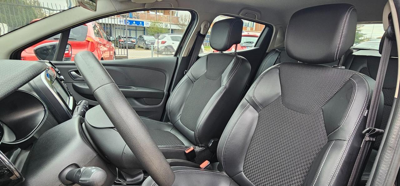 Renault Clio dCi 90 CV 5 porte Moschino EURO6
