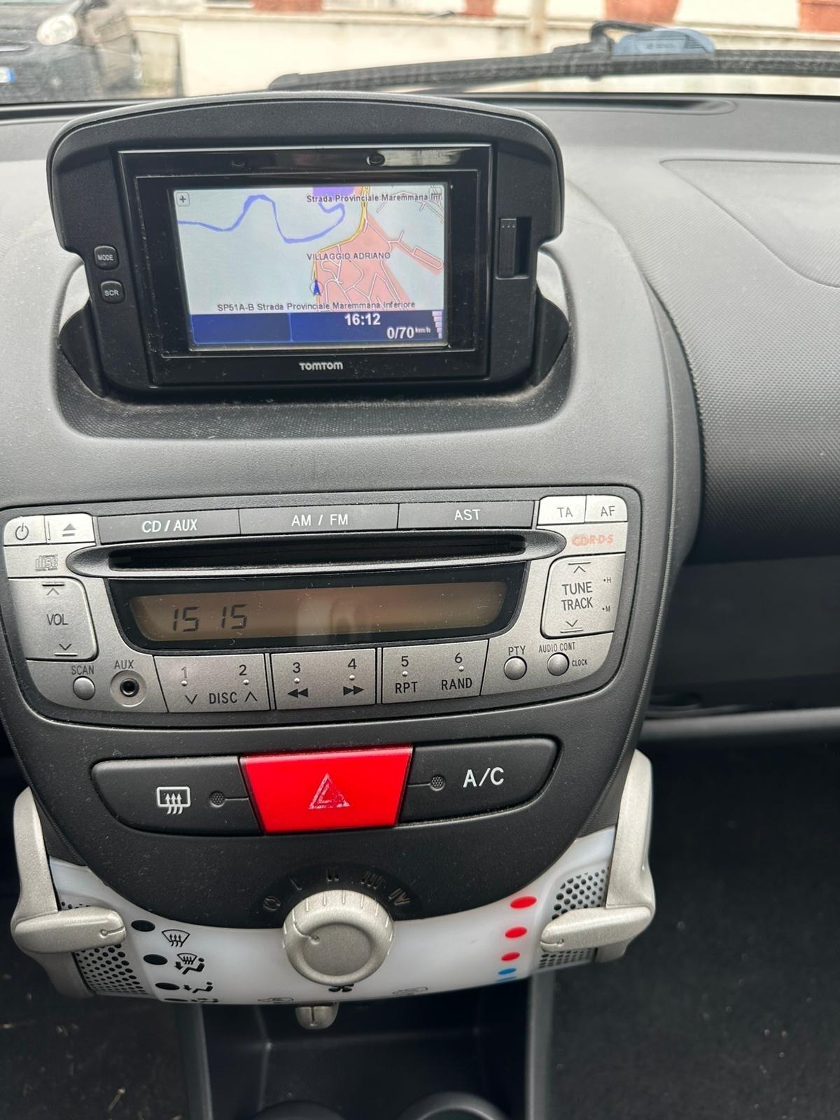 Toyota Aygo 1.0 benzina