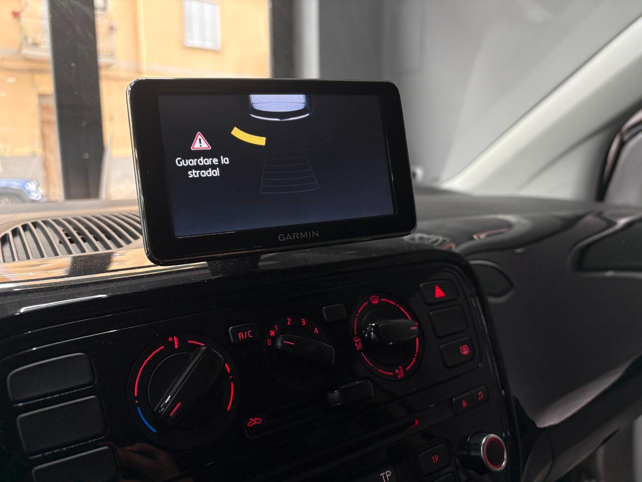 Volkswagen up! 1.0 GPL 75cv Move up! ITALIANA +Navi FULL