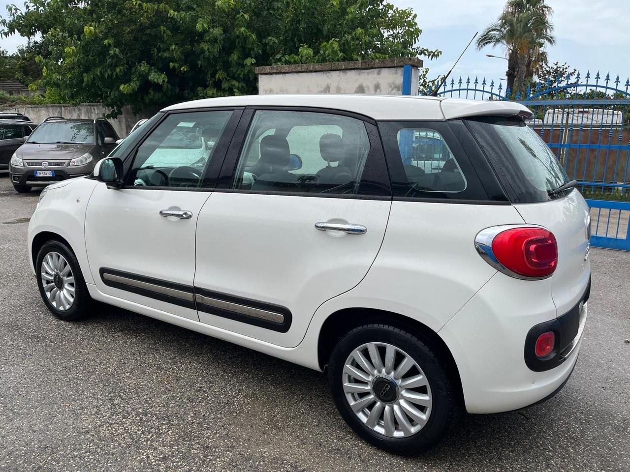 Fiat 500 L-1.3 mjt/full opt-2015