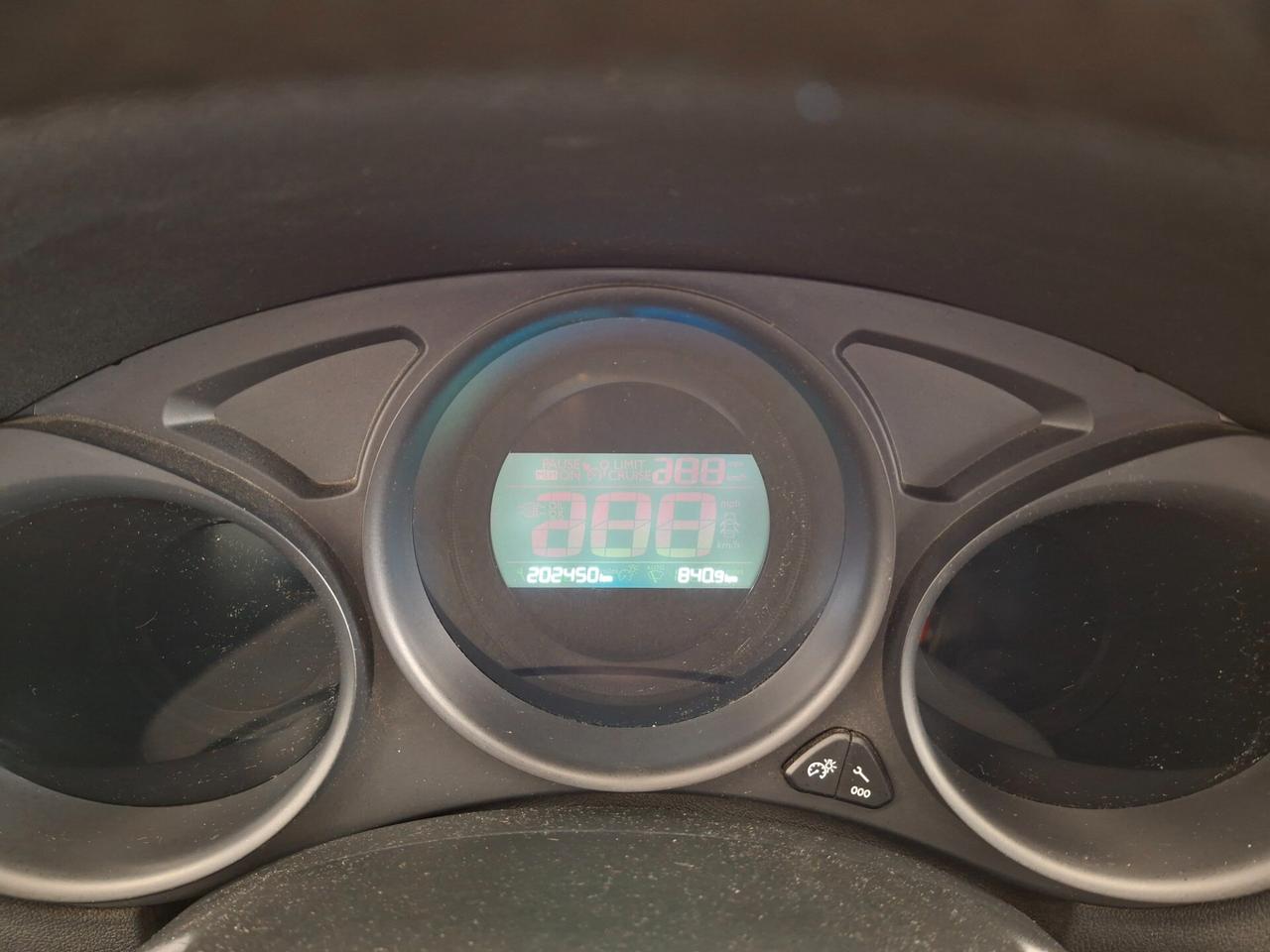 Citroen C4 1.6 hdi EURO 6B / NEOPATENTATI
