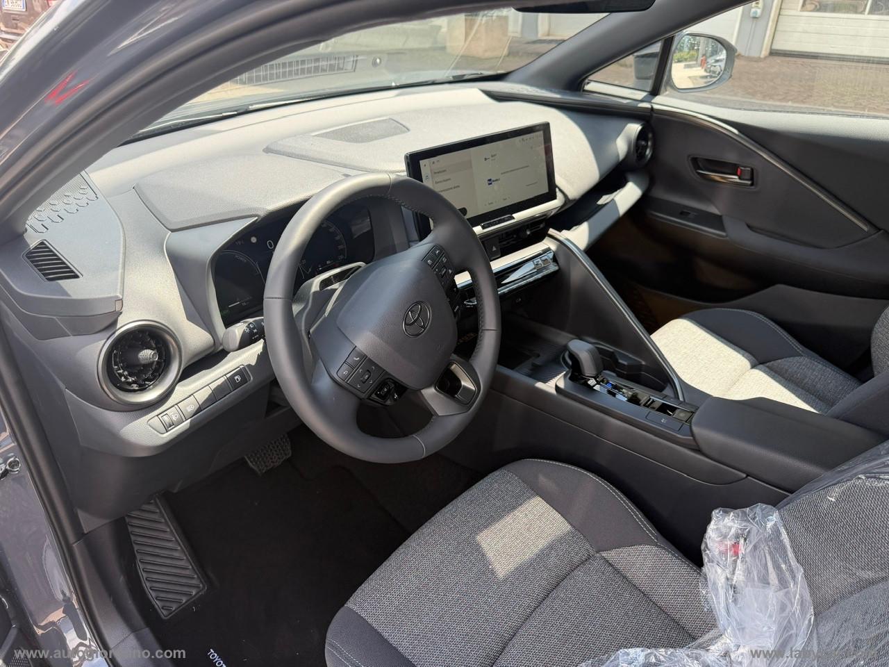 TOYOTA C-HR 1.8 HV Trend