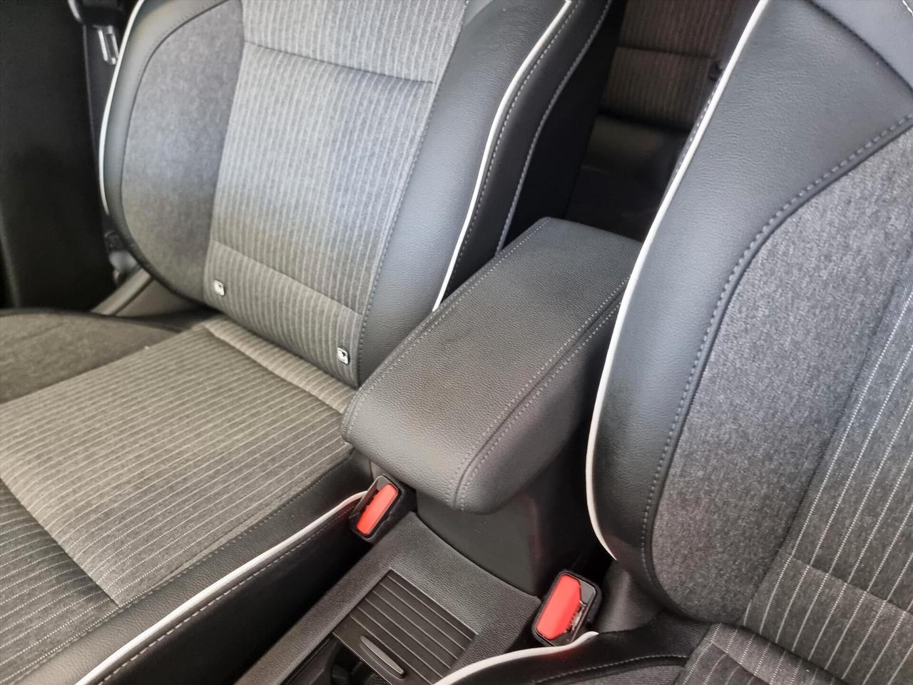 Renault Clio Full Hybrid E-Tech 145 CV 5 porte Techno