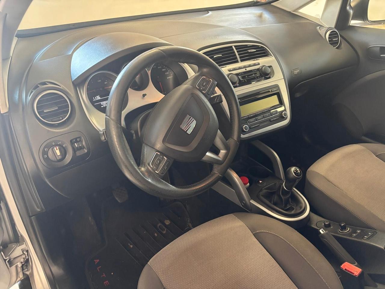 Seat SEAT ALTEA ANNO 2011 DS 1.6 ADATTA NEOPATENTATI KM 150 mila