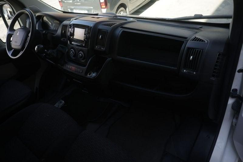 Peugeot Boxer 333 2.0 BlueHDi/130CV FAP PM-TM Combi Premium Unicoproprietario