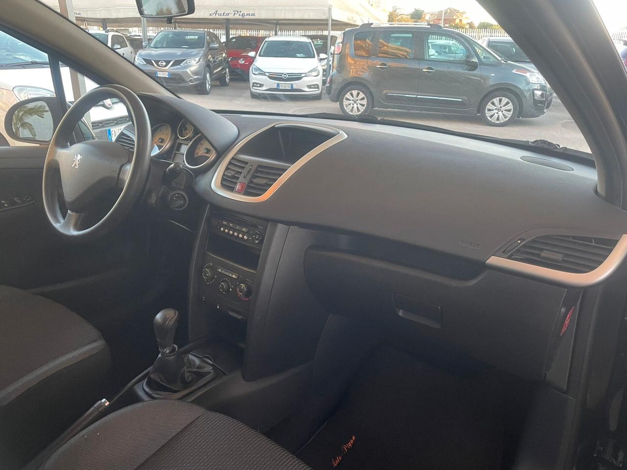 Peugeot 207 1.4 HDi 70CV FAP 5p. XS