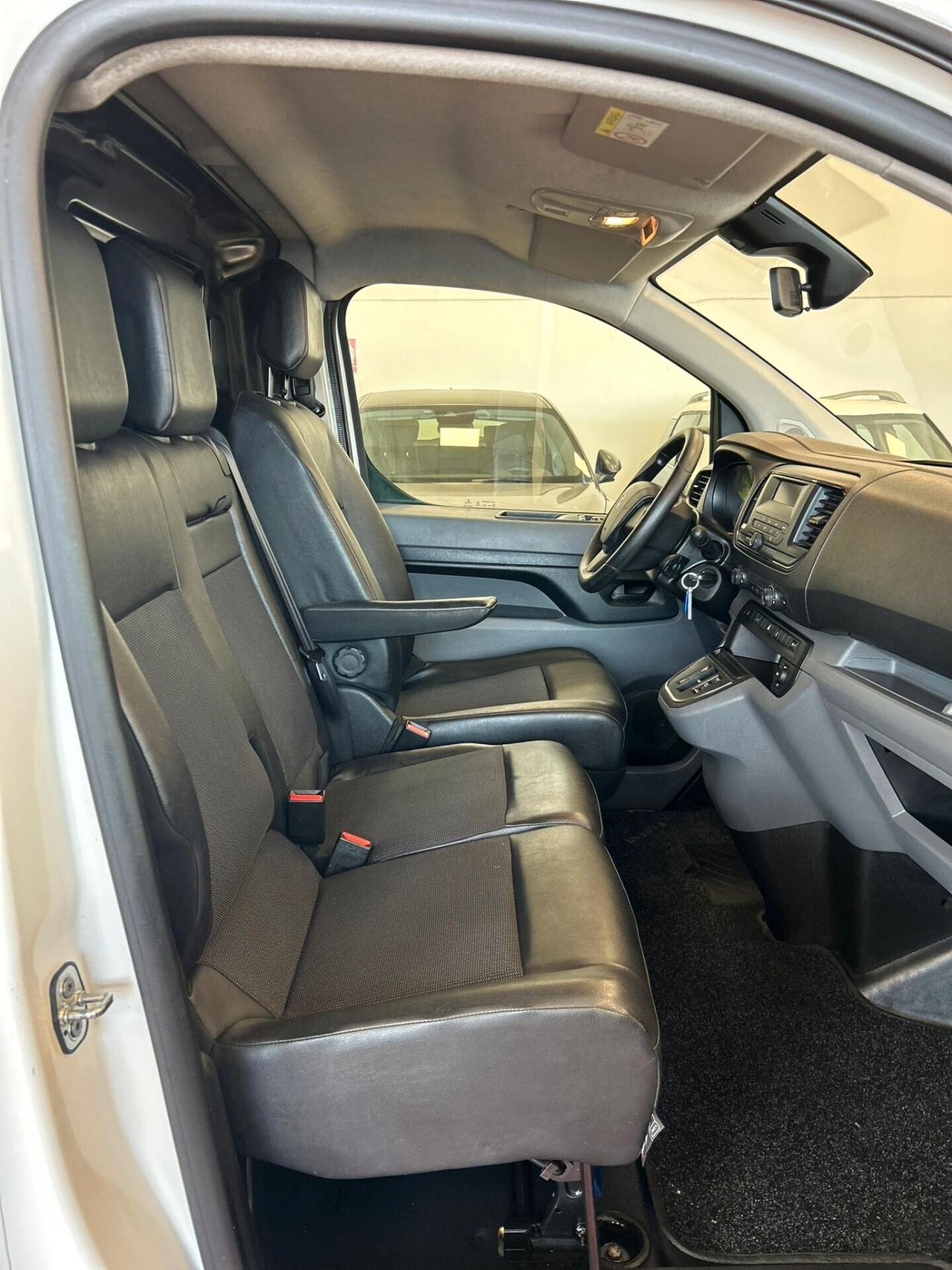 Peugeot Expert e-Expert 75kW PL-TN Furgone Premium Standard