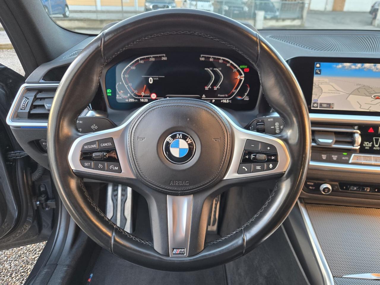 BMW 318D TOURING MSPORT INTERNO ED ESTERNO