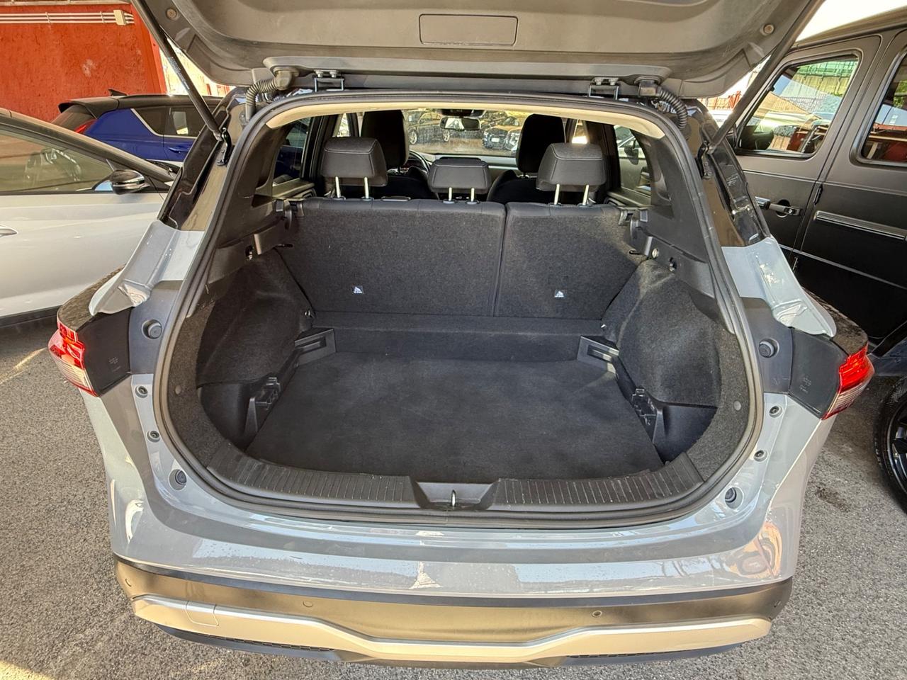 Qashqai MHEV 140 CV Tekna--rate-unipro-b-color