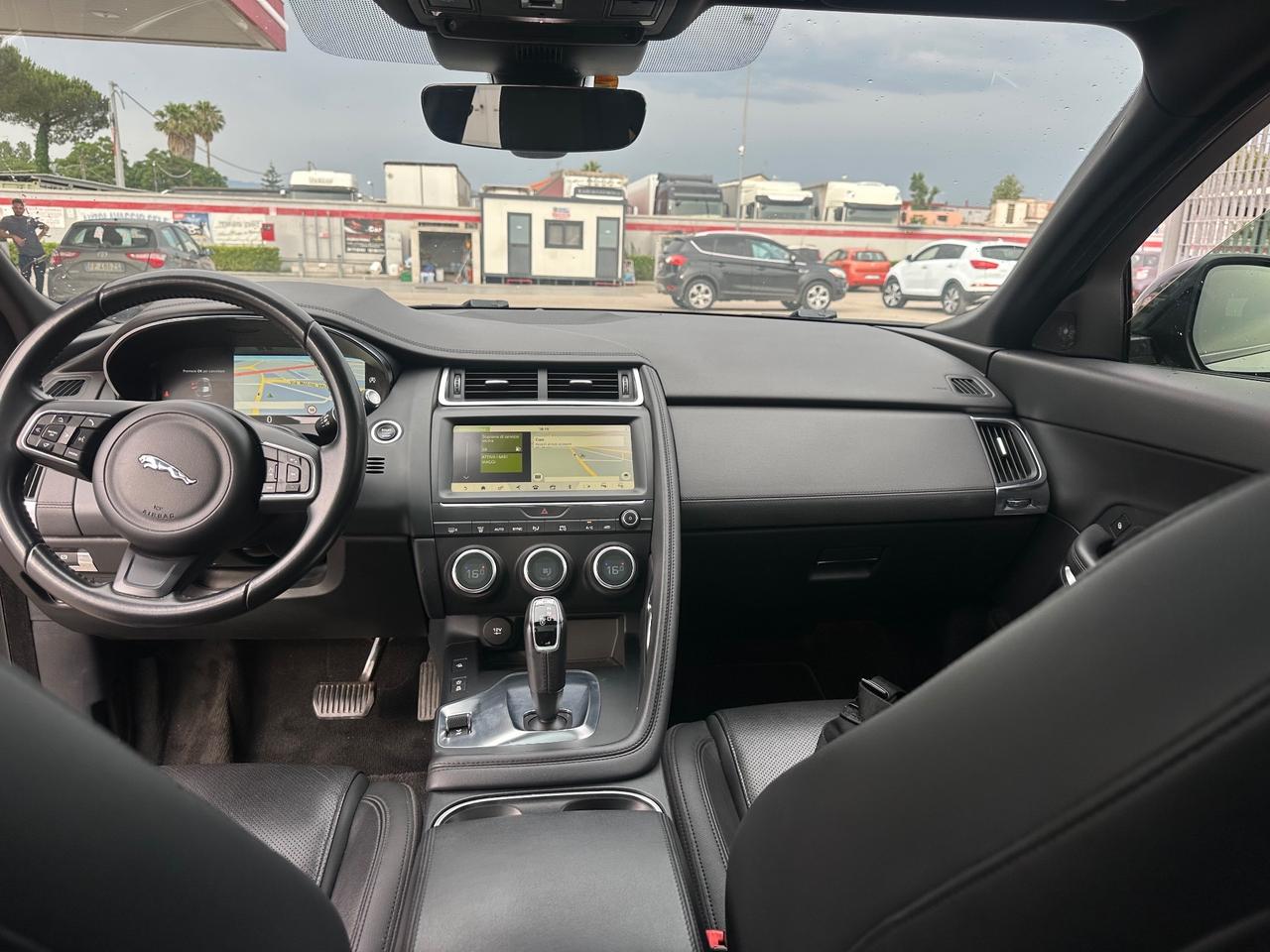Jaguar E-Pace 2.0D 240 CV AWD aut. R-Dynamic S 2018