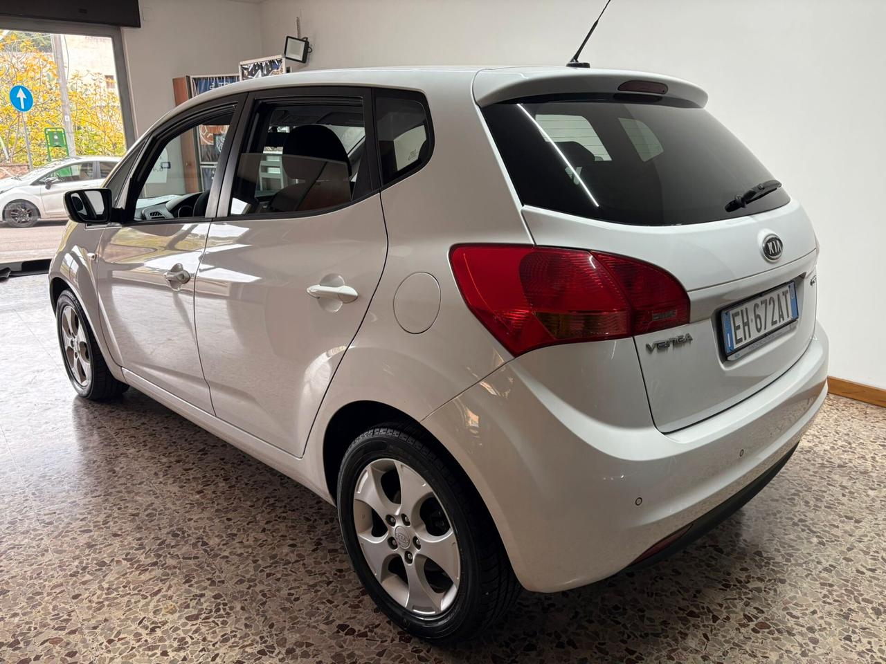 Kia Venga 1.4 CRDi 90CV WGT EX