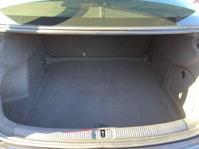 Audi A3 Sedan 35 TDI S tronic S line edition