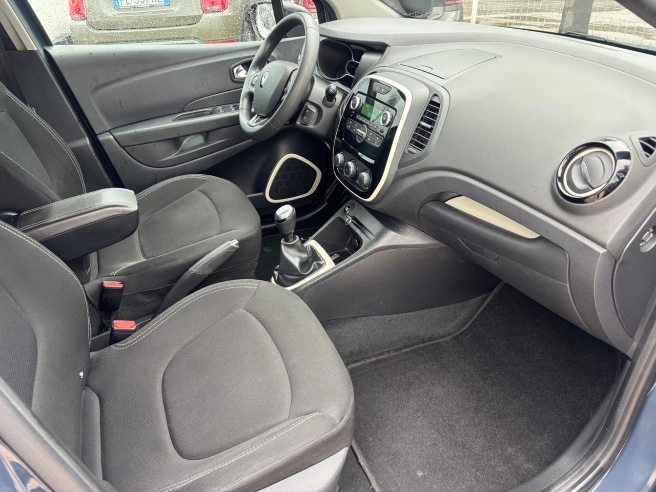 RENAULT CAPTUR 1.5 DCI 90 SPORT EDITION 99.000KM