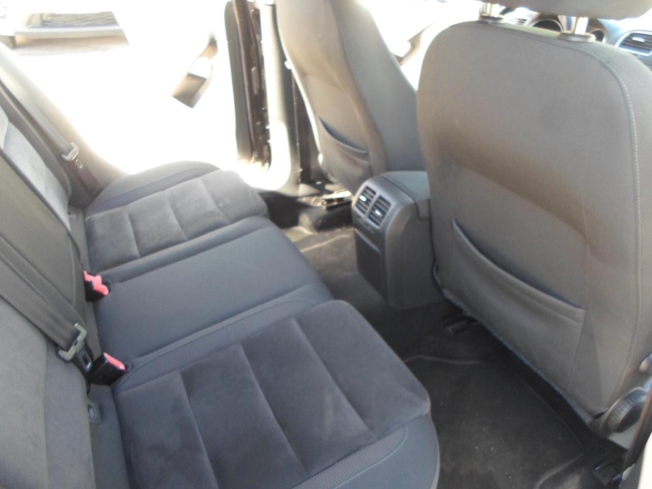 Volkswagen Golf 2.0 TDI 140CV DPF 5p.