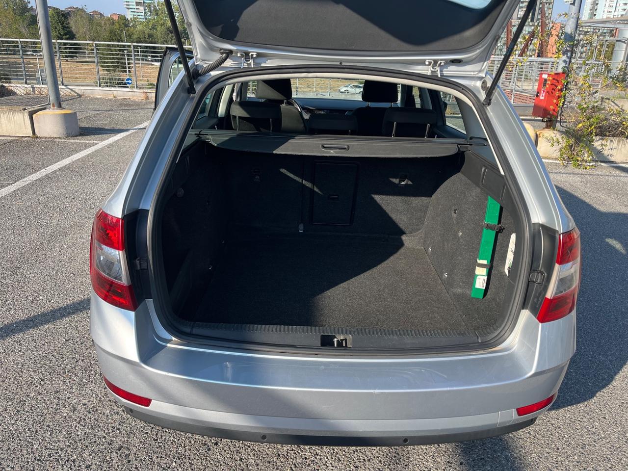 Skoda Octavia 1.0 TSI Wagon Executive