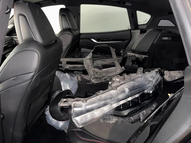 MASERATI Levante V6 350 CV AWD Modena PACCHETTO NERISSIMO / TETTO