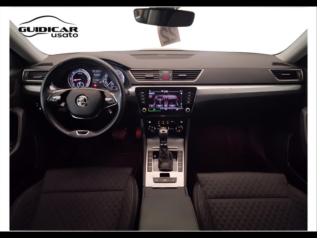 SKODA Superb III 2016 Wagon - Superb Wagon 2.0 tdi evo Style 150cv