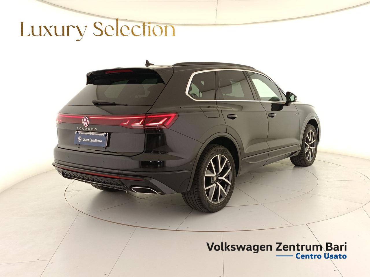 Volkswagen Touareg 3.0 v6 tdi elegance r-line exterior pack 231cv tiptronic