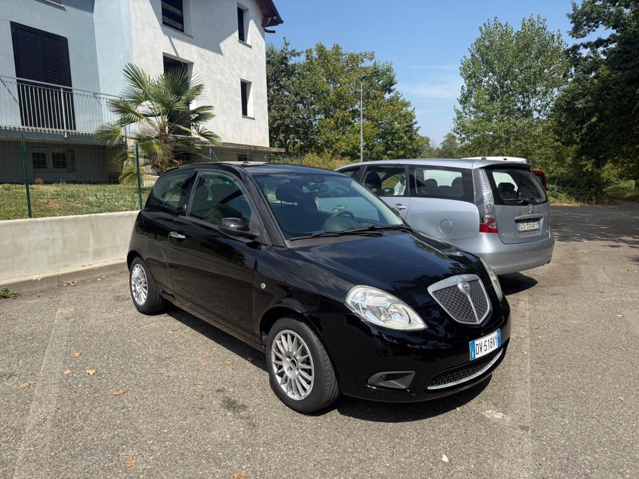 Lancia Ypsilon 1.4 Argento Ecochic GPL
