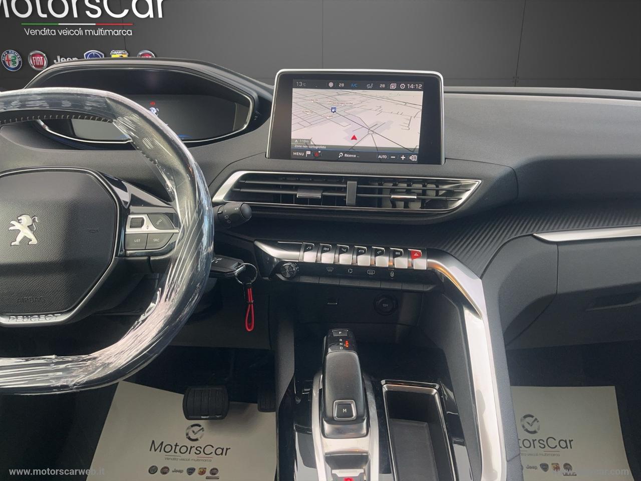 PEUGEOT 3008 BlueHDi 130 S&S EAT8 Business