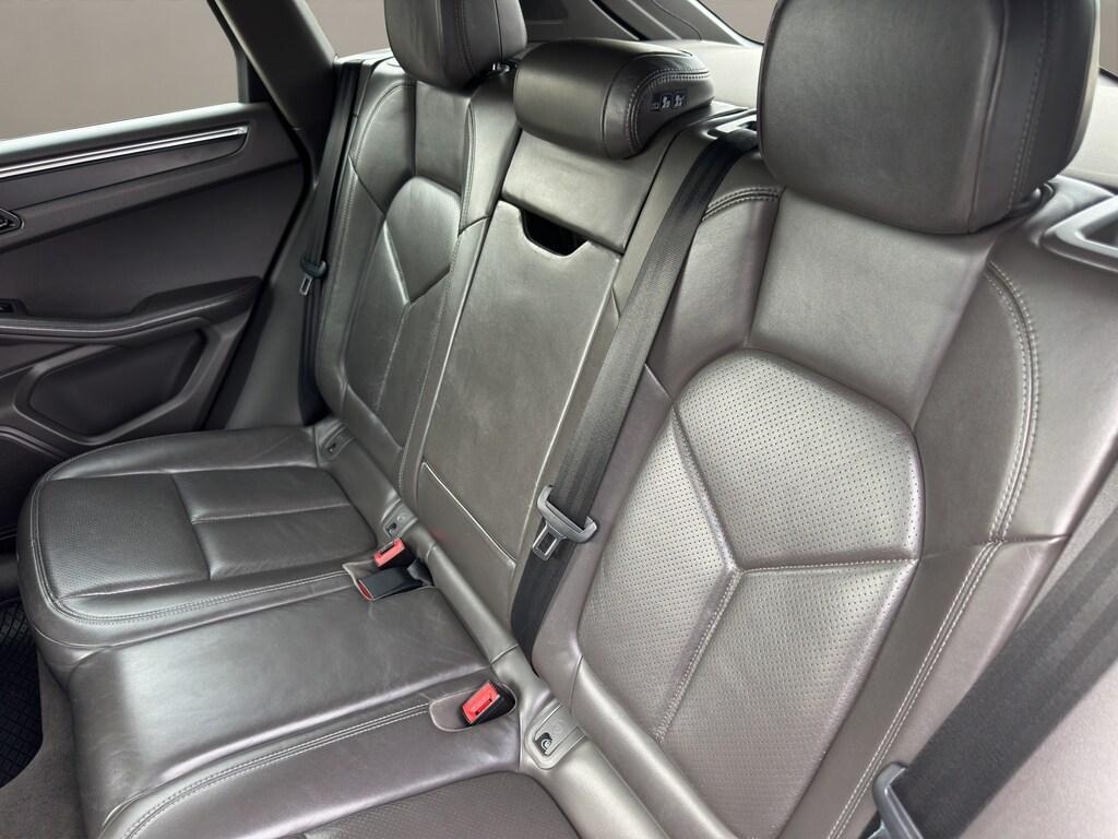 Porsche Macan 2.0 PDK