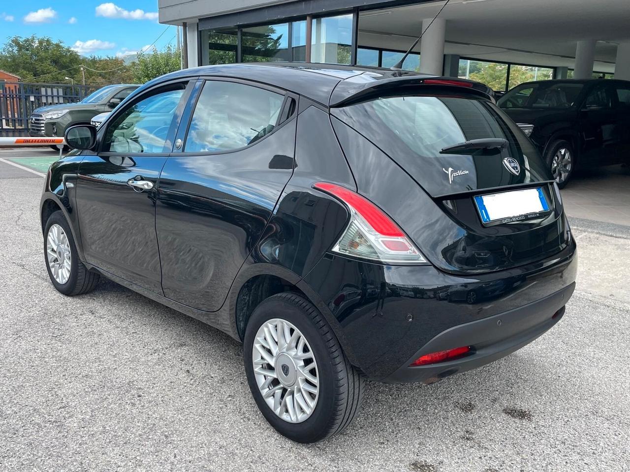 Lancia Ypsilon Ecochic Benz/Metano - Uniprop. - KM Reali