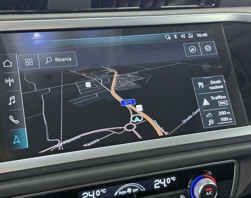 Audi Q3 RS Q3 quattro S tronic