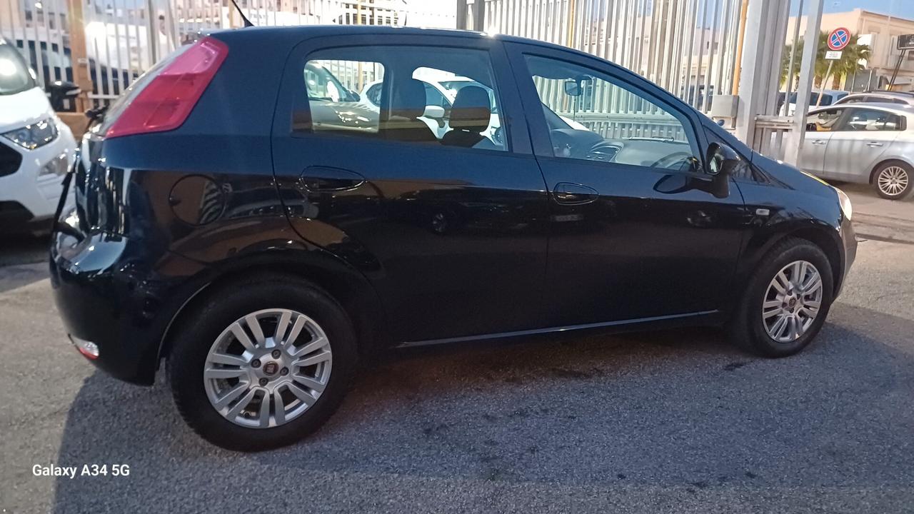 Fiat Punto 1.4 8V 5 porte GPL casa madre Street