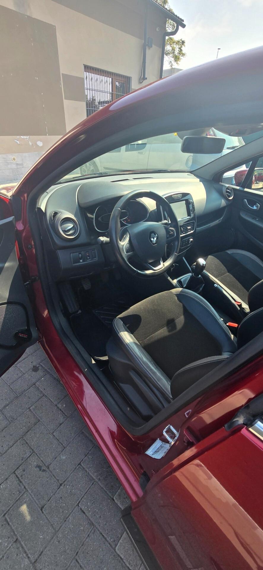 Renault Clio 1.2 75CV 5 porte Life