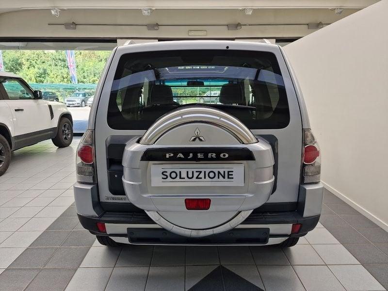 Mitsubishi Pajero Pajero 3.2 DI-D 16V 3p. Instyle AUTOCARRO N1 2 POSTI