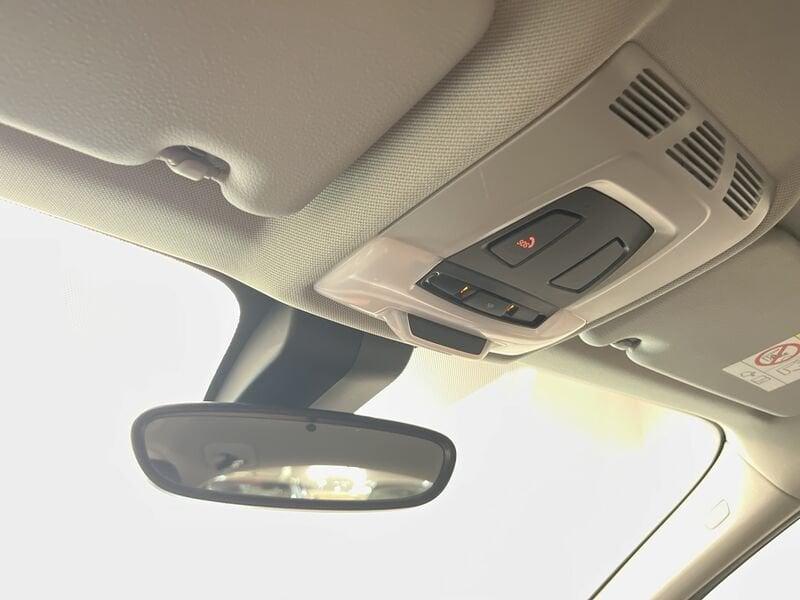 BMW X1 SDRIVE 16D