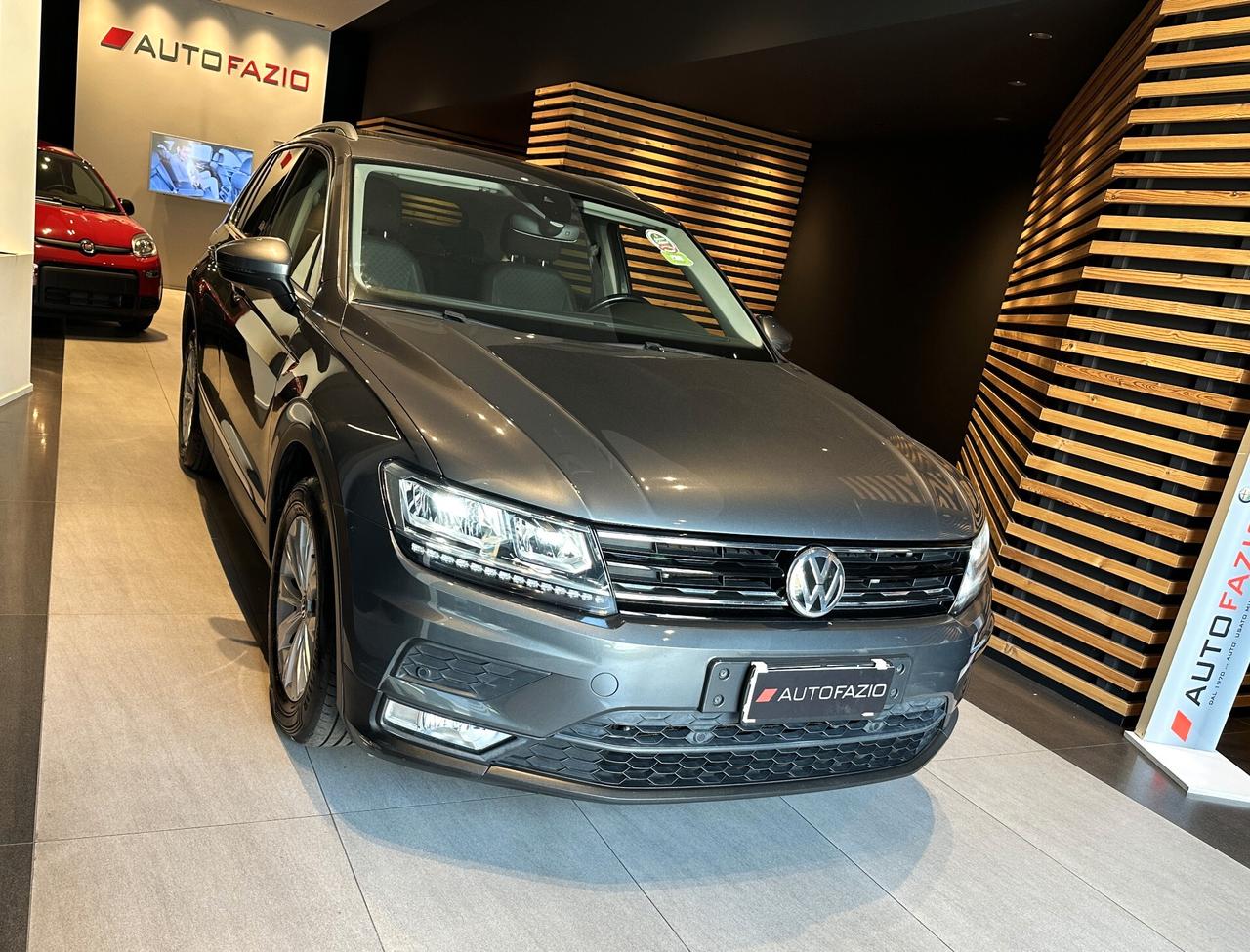 Volkswagen Tiguan 2.0 TDI SCR DSG Business BlueMotion Technology