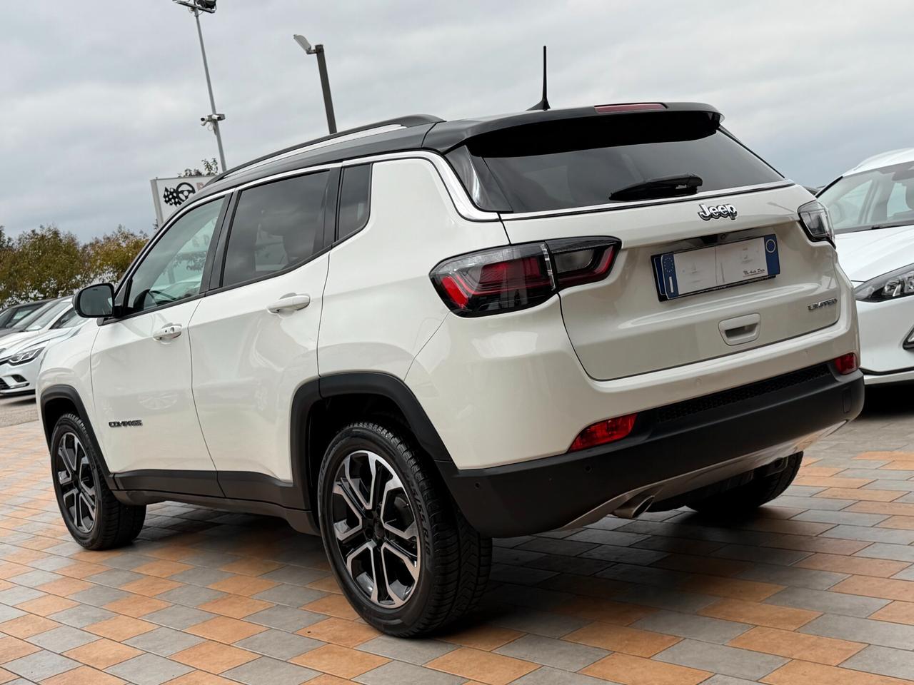 Jeep Compass 2WD 1.6 M.JET 130 cv. LIMITED