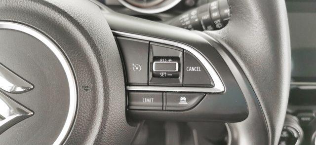 SUZUKI Swift 1.2 Hybrid Top