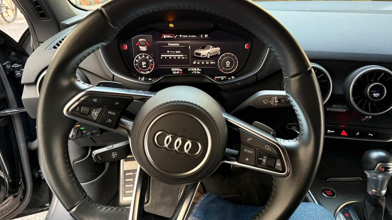 Audi TT Roadster 45 TFSI quattro S tronic