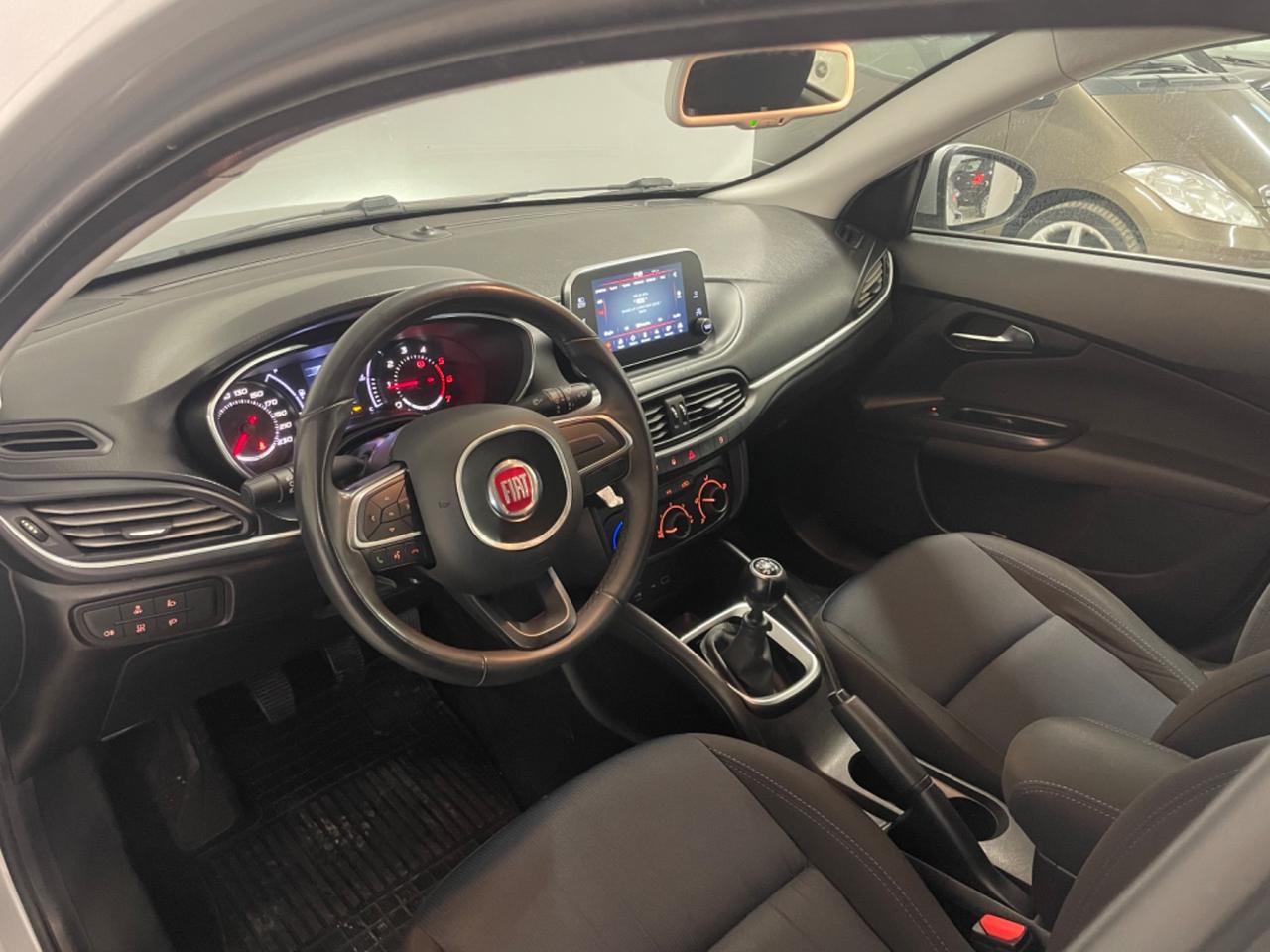 Fiat Tipo 1.6 Mjt S&S SW Lounge Perfetta !