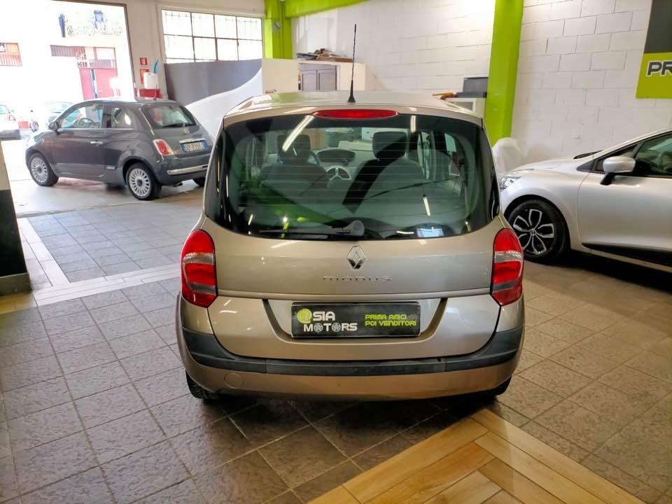 Renault Modus 1.2 PER NEO PATENTATI