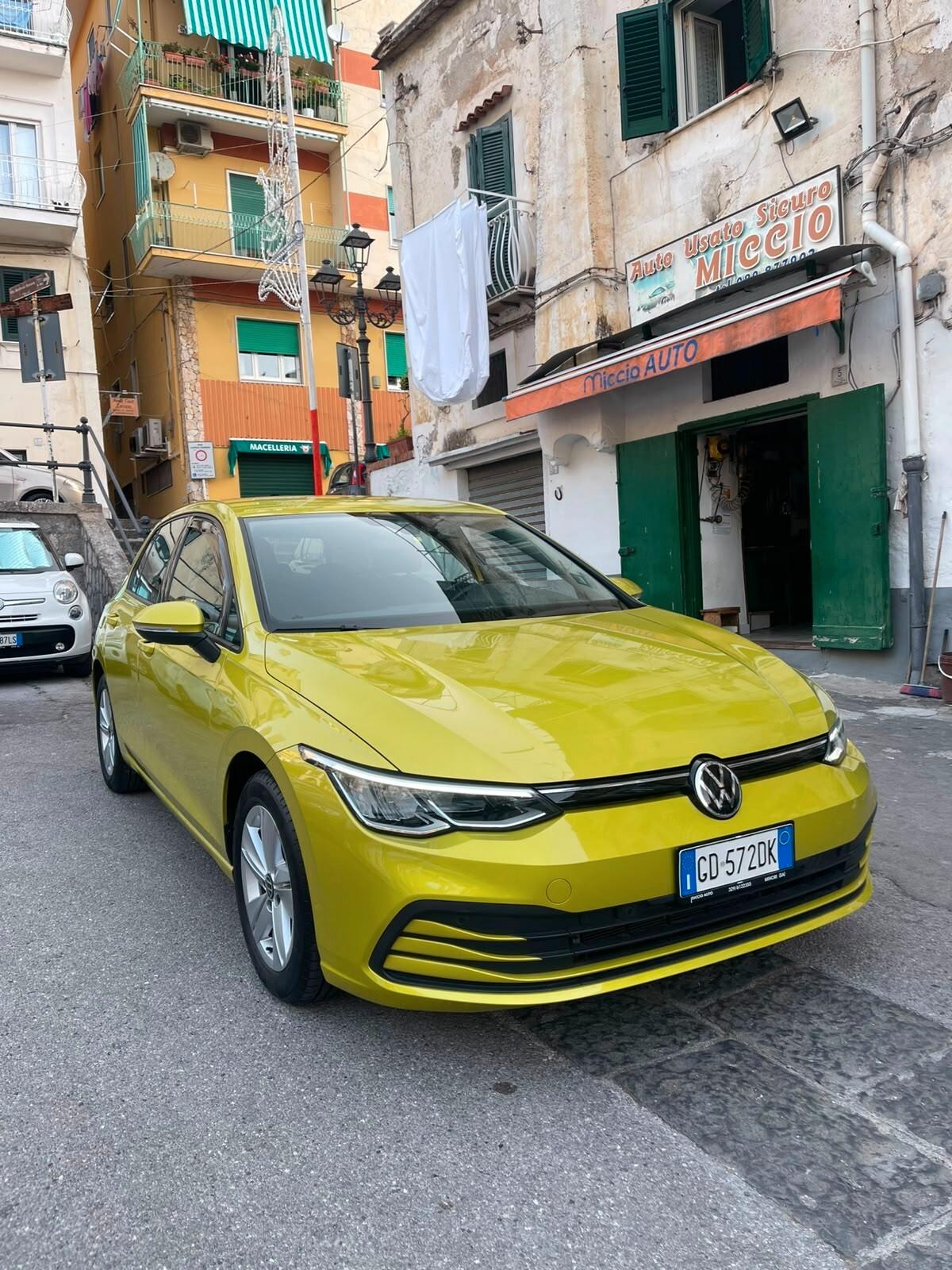 Volkswagen Golf 2.0 TDI 115 CV SCR Life iva esposta