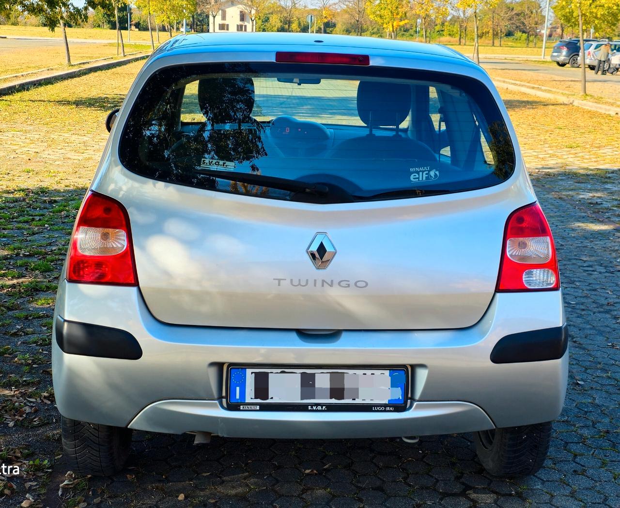 Renault Twingo 2° serie ok neopatentati garantita 12 mesi