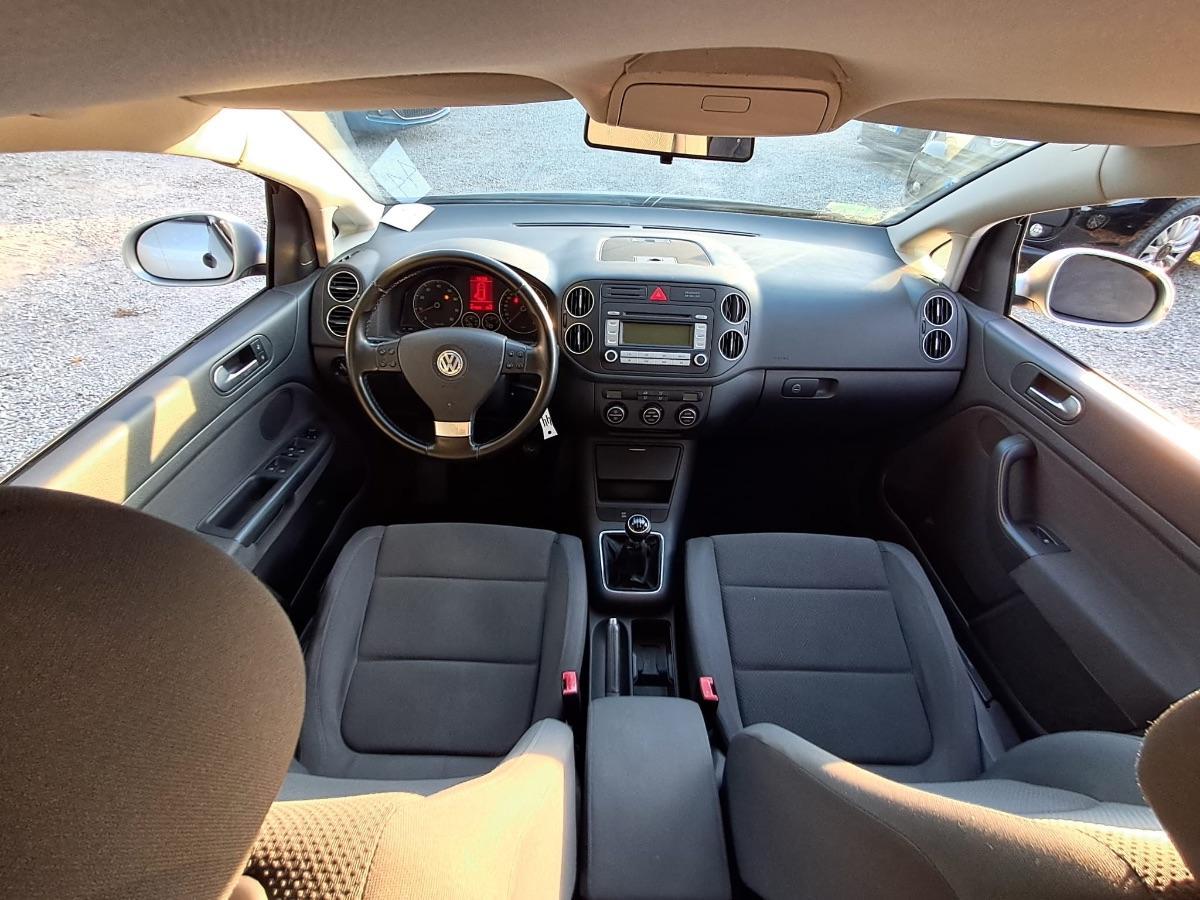 VOLKSWAGEN - Golf Plus Plus 1.6 Comfortline
