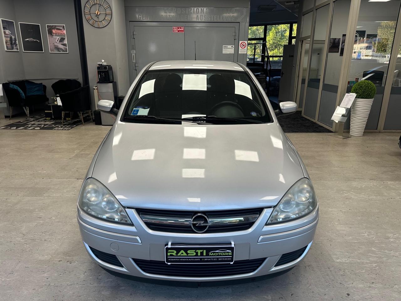 Opel Corsa 1.2i 16V cat 3 porte Sport