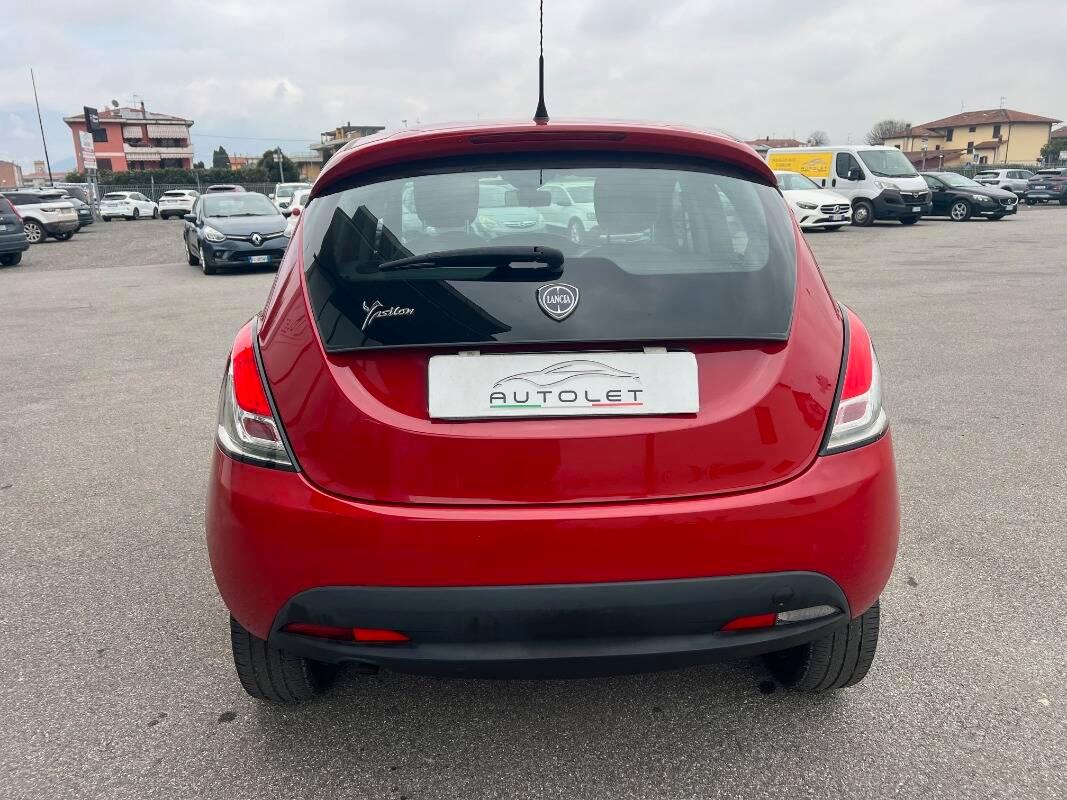 Lancia Ypsilon 0.9 t.air Elefantino ecochic metano 80cv