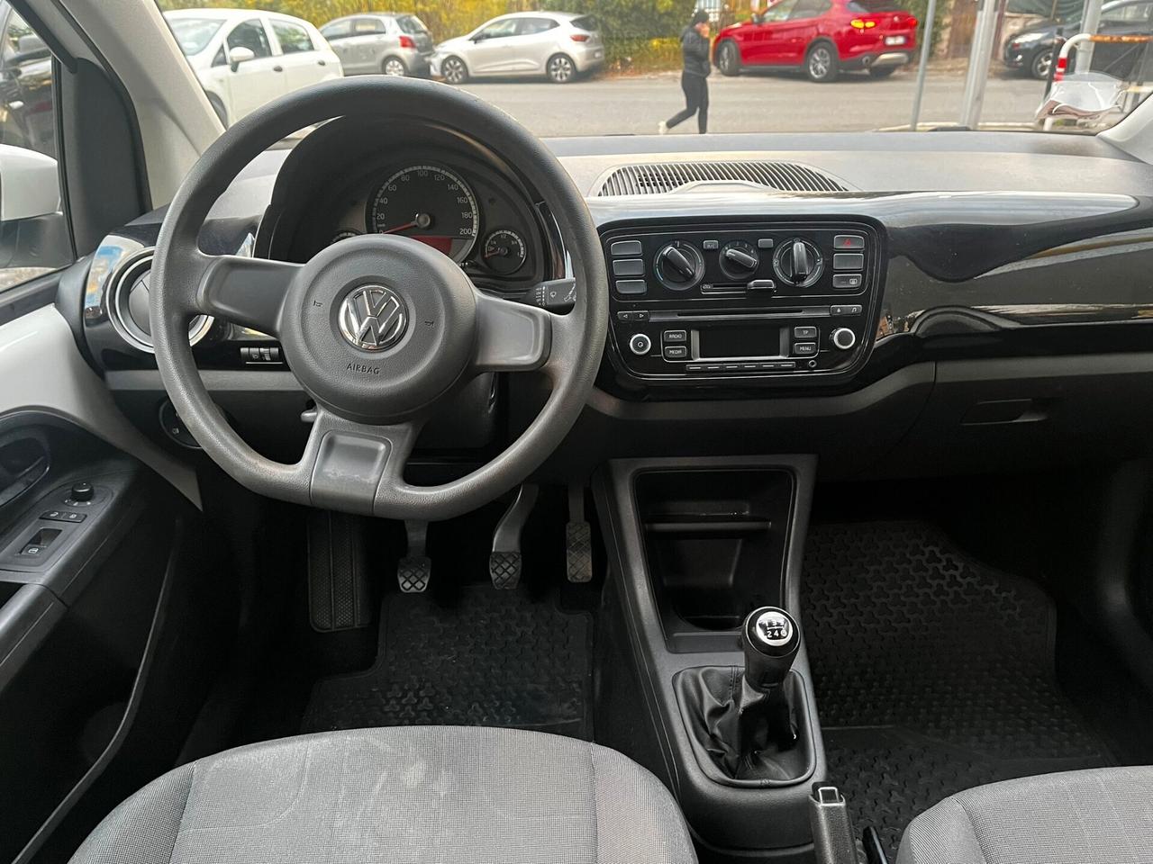 Volkswagen up! 1.0 High x neopatent offerta della settimana