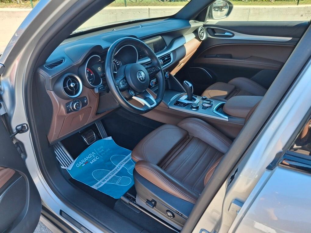 Alfa Romeo Stelvio 2.2 TD TETTO/Cerchio 20 - 2021