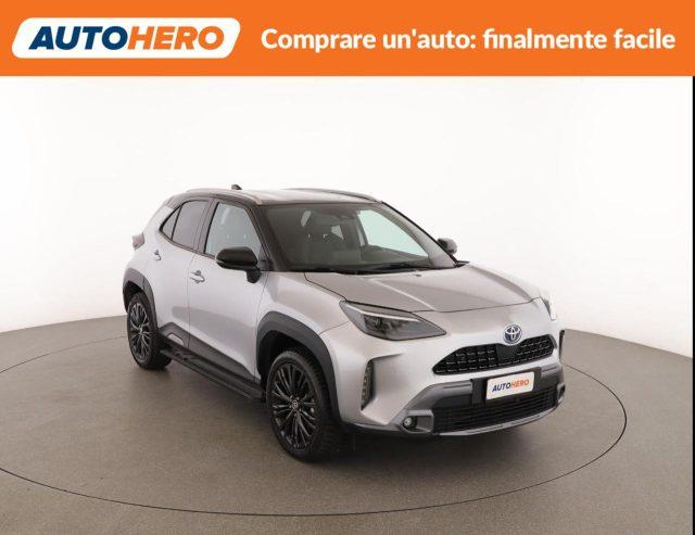 TOYOTA Yaris Cross 1.5 Hybrid 5p. E-CVT AWD-i Adventure