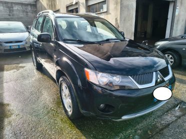 Mitsubishi Outlander 2.0 DI-D Invite DPF
