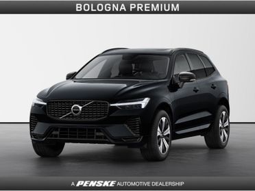Volvo XC60 T6 Plug-in hybrid AWD automatico Plus Dark