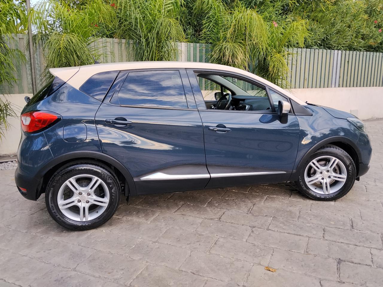 Renault Captur 1.5 diesel 110 CV full optional